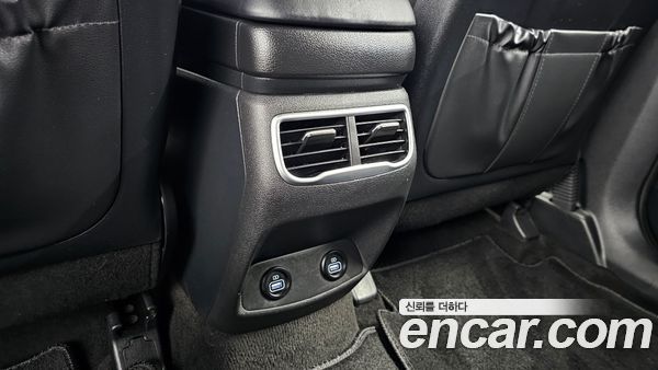 Hyundai Santa Fe 2021, фото 31