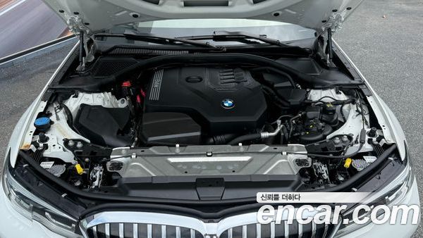 BMW 3 Series 2022, фото 6