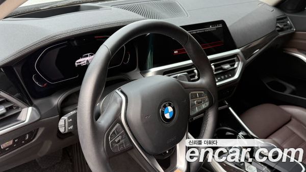 BMW 3 Series 2022, фото 11
