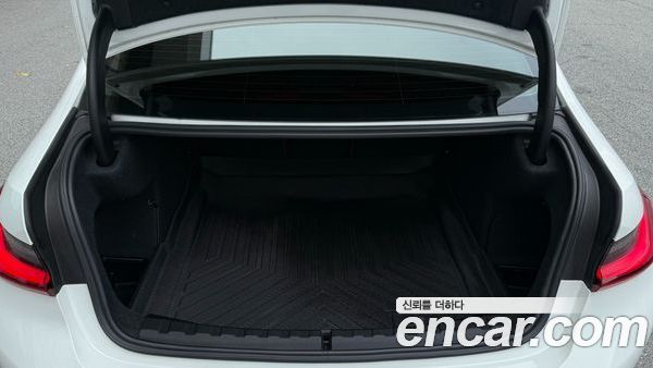 BMW 3 Series 2022, фото 12