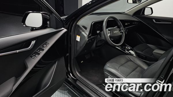 Kia Niro 2023, фото 10