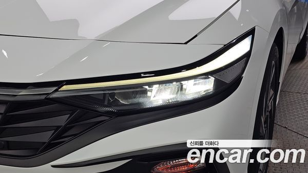 Hyundai Elantra 2024, фото 8