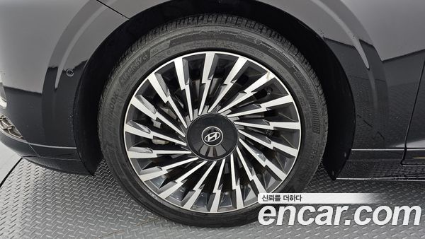 Hyundai Grandeur 2023, фото 5