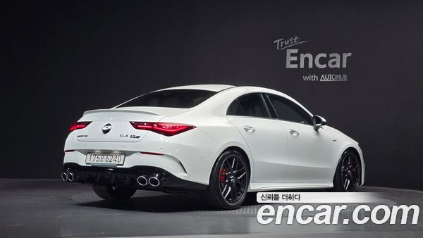 Mercedes-Benz CLA 2025