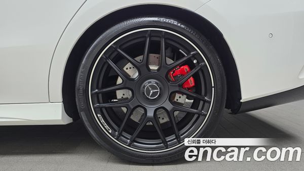 Mercedes-Benz CLA 2025, фото 6
