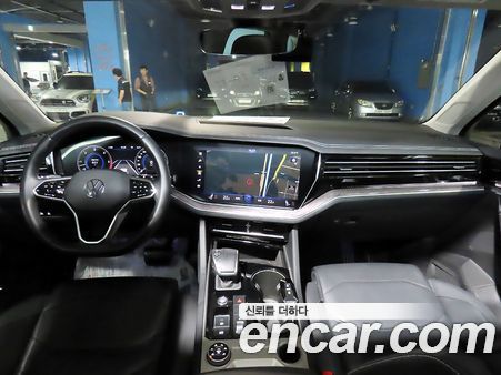 Volkswagen Touareg 2021, фото 7
