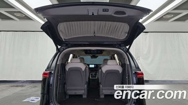 Kia Carnival 2023, фото 32