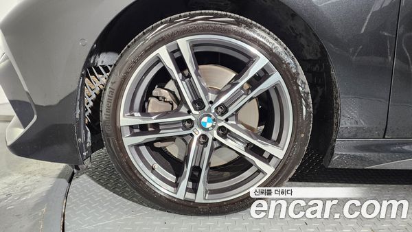 BMW 2 Series 2024, фото 5