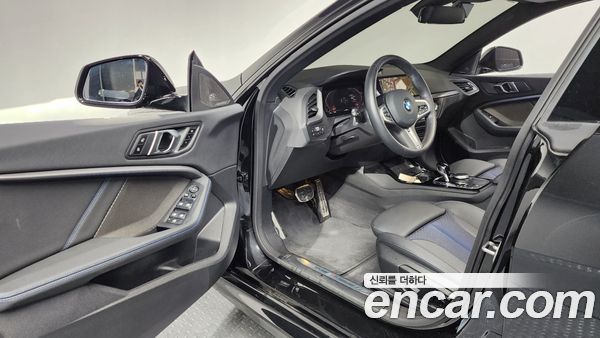 BMW 2 Series 2024, фото 13