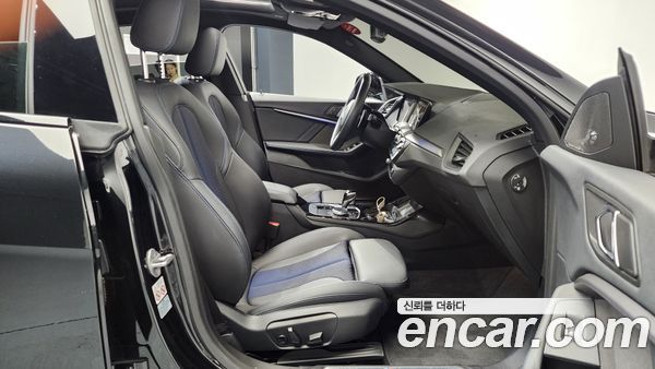 BMW 2 Series 2024, фото 16