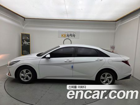 Hyundai Elantra 2021, фото 3