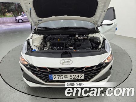 Hyundai Elantra 2021, фото 6