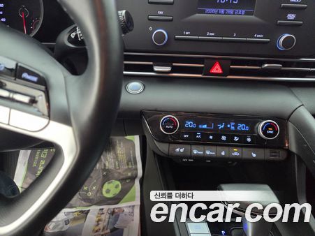 Hyundai Elantra 2021, фото 10