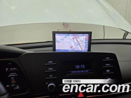 Hyundai Elantra 2021, фото 11