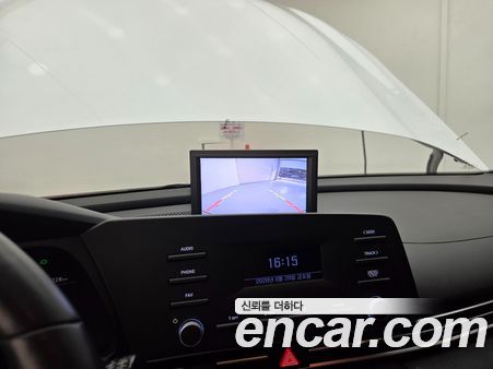 Hyundai Elantra 2021, фото 12