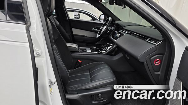 Land Rover Range Rover Velar 2020, фото 11