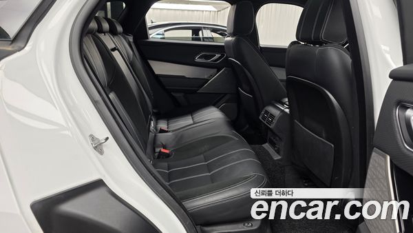 Land Rover Range Rover Velar 2020, фото 12
