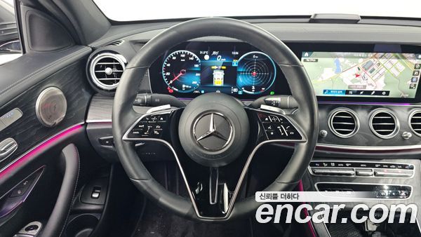 Mercedes-Benz E-Class 2023, фото 19