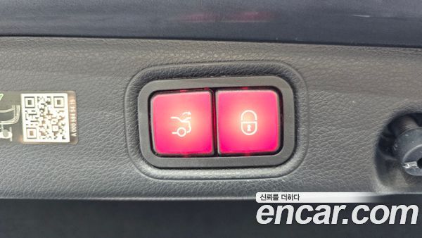 Mercedes-Benz E-Class 2023, фото 27