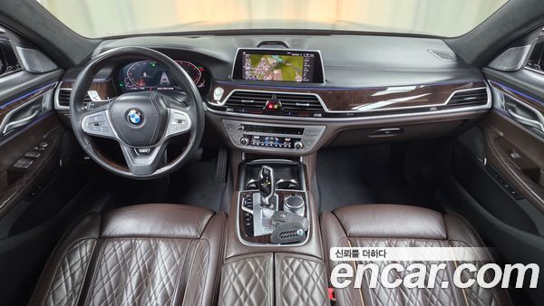 BMW 7 Series 2020, фото 9