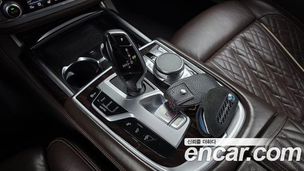 BMW 7 Series 2020, фото 11
