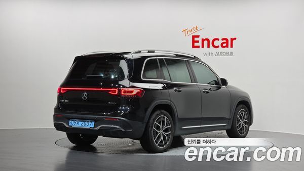 Mercedes-Benz EQB 2023, фото 2