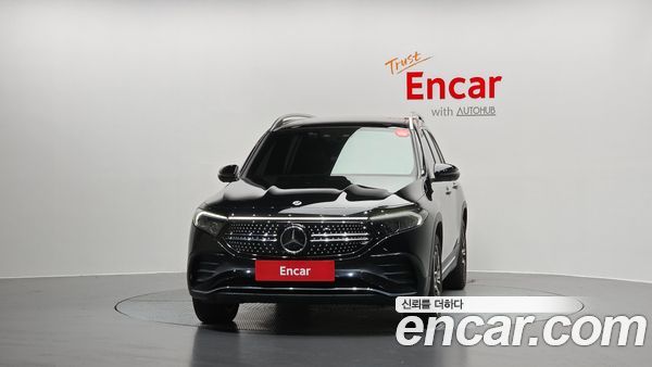Mercedes-Benz EQB 2023, фото 3