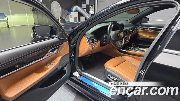 BMW 7 Series 2020, фото 13