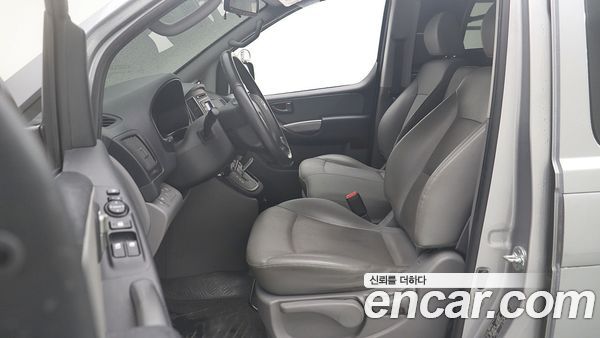 Hyundai Grand Starex 2021, фото 10