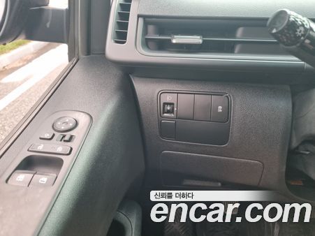 Hyundai Staria 2024, фото 13