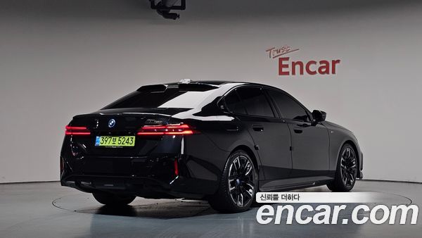 BMW i5 2025