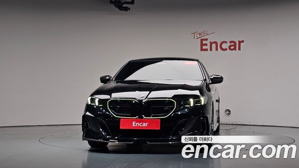 BMW i5 2025, фото 2