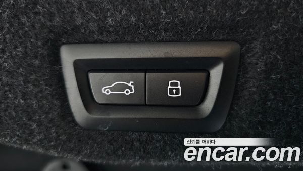 BMW i5 2025, фото 25