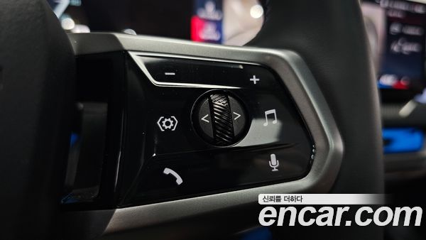 BMW i5 2025, фото 31