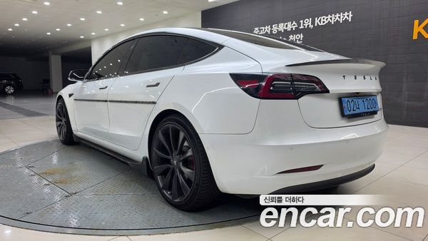 Tesla Model 3 2020, фото 5