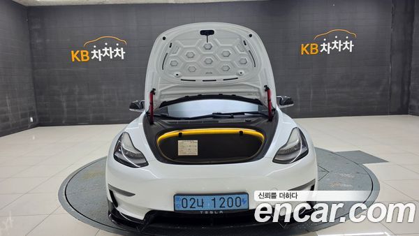 Tesla Model 3 2020, фото 10