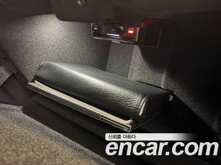 Mercedes-Benz EQE 2025, фото 18