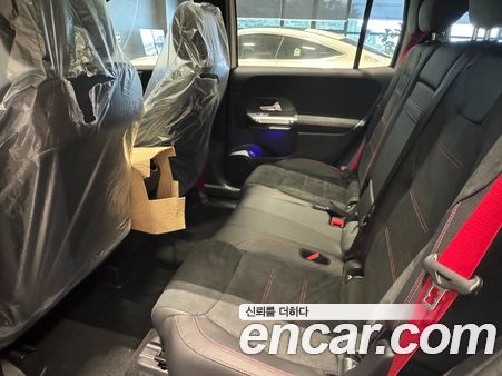 Mercedes-Benz GLB 2025, фото 13