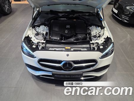 Mercedes-Benz C-Class 2025, фото 6