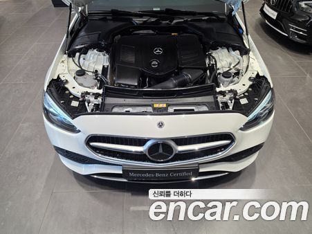 Mercedes-Benz C-Class 2025, фото 6