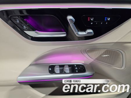 Mercedes-Benz C-Class 2025, фото 12