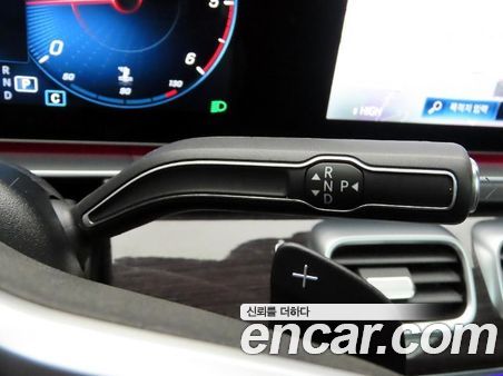 Mercedes-Benz GLE 2023, фото 12