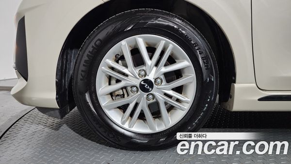 Kia Picanto 2023, фото 5