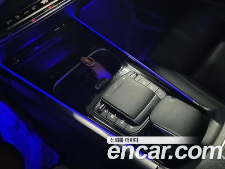 Mercedes-Benz EQB 2023, фото 14