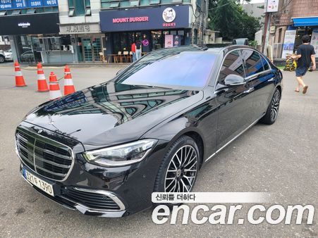 Mercedes-Benz S-Class 2022, фото 3