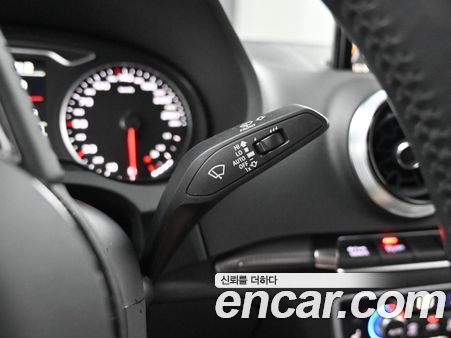Audi A3 2020, фото 16