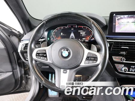 BMW 5 Series 2022, фото 12