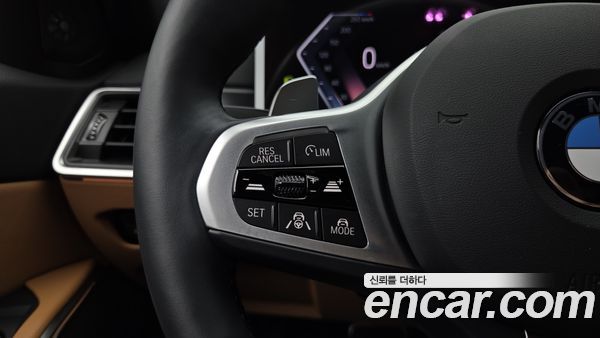 BMW 3 Series 2024, фото 11
