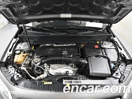 Mercedes-Benz GLB 2020, фото 6