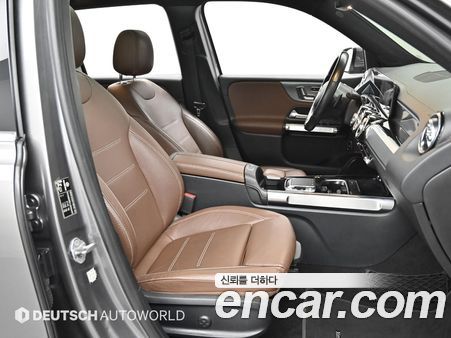 Mercedes-Benz GLB 2020, фото 10